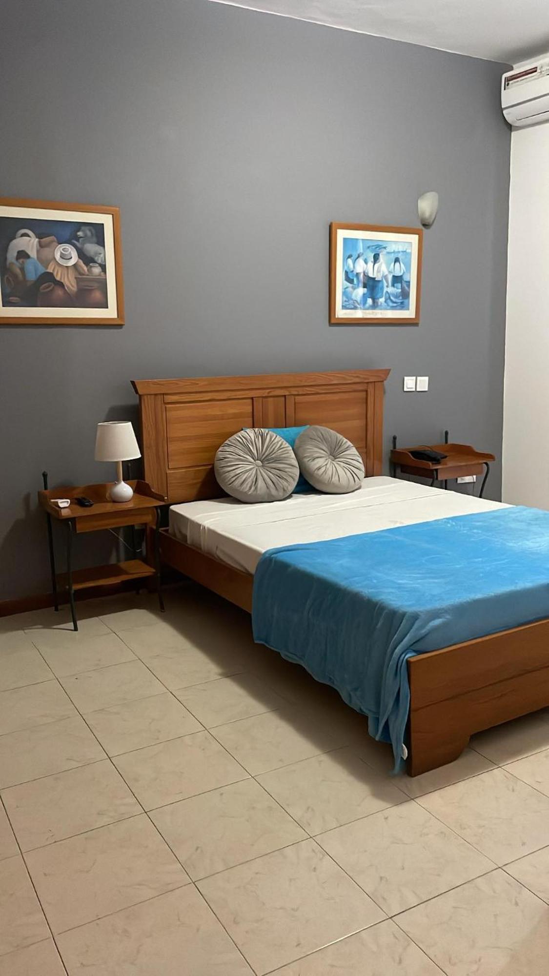 Felicidade Hotel Πράγια Εξωτερικό φωτογραφία